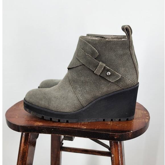 Eileen Fisher Women's Tinker Ankle Green Suede Booties Size 7.5 Wedge Boot - Picture 3 of 6